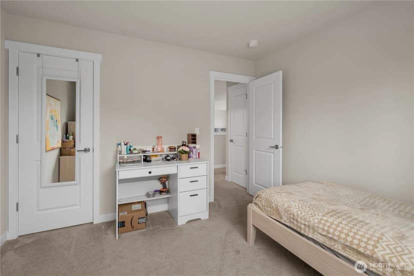 Property photo for 2120 Sw Putnam Drive, Oak Harbor photo 30