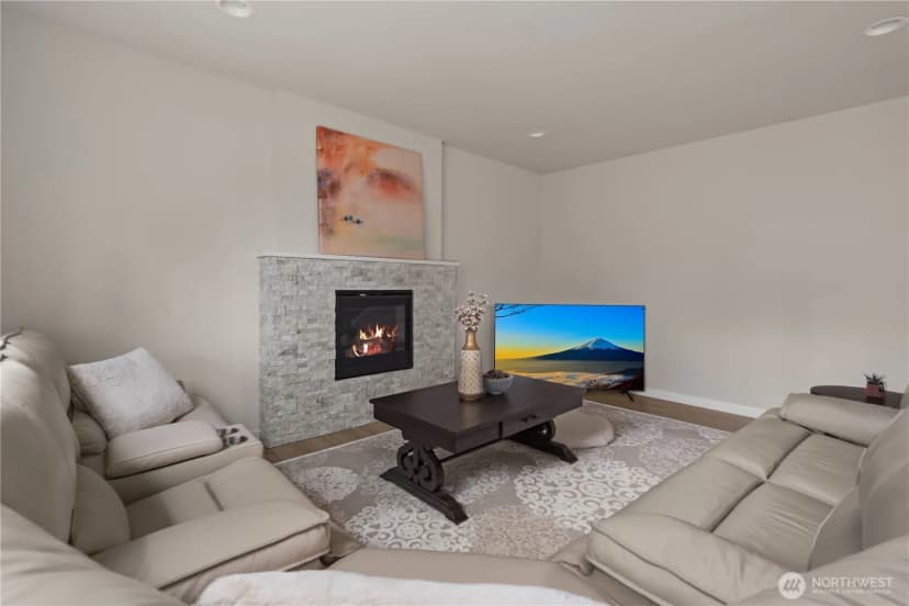 Property photo for 2120 Sw Putnam Drive, Oak Harbor photo 10