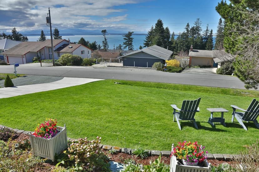 Property photo for 1767 Fircrest Avenue, Coupeville