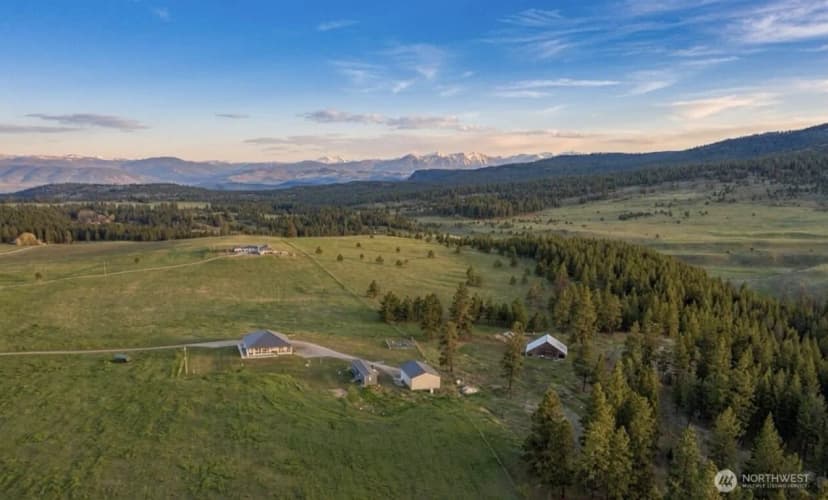 Property photo for 1475 Havillah Road, Tonasket
