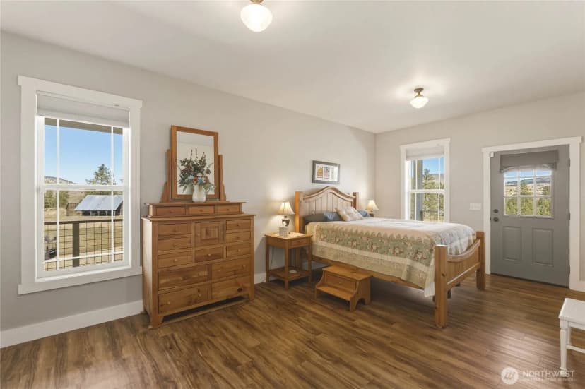 Property photo for 1475 Havillah Road, Tonasket photo 23