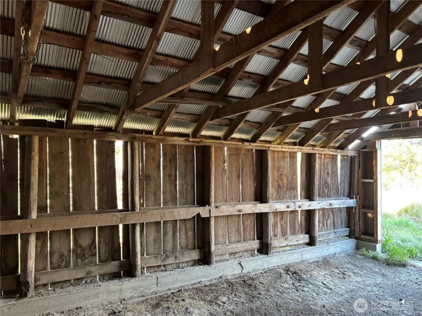Property photo for 1475 Havillah Road, Tonasket photo 14