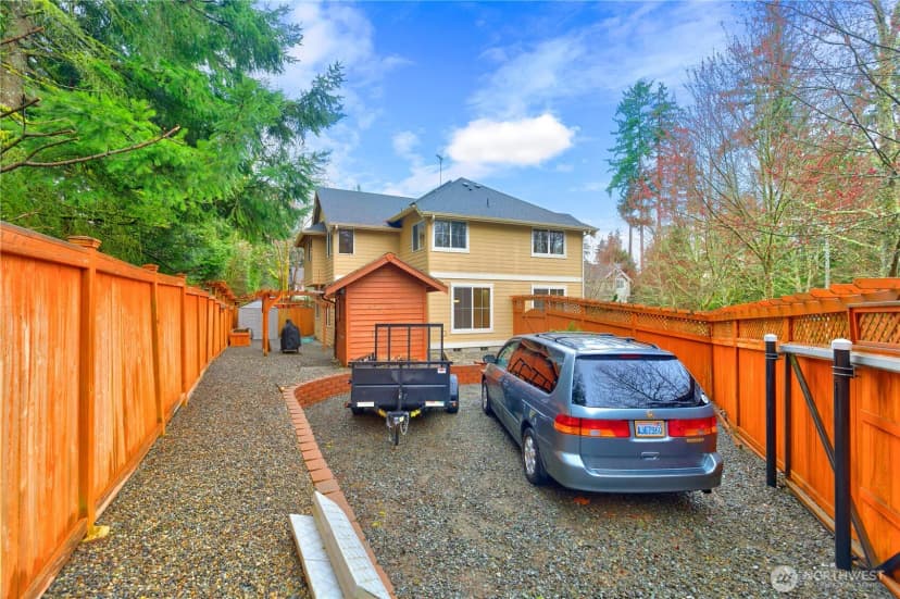 Property photo for 20117 12th Avenue W, Lynnwood photo 4