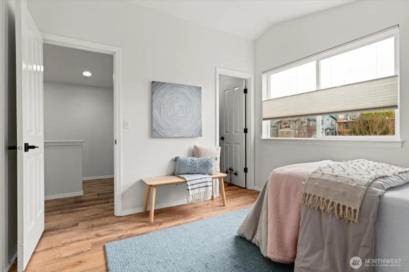 Property photo for 6035 Fauntleroy Way Sw #b, Seattle photo 16