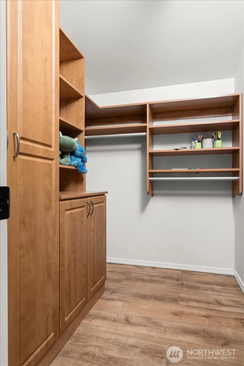 Property photo for 6035 Fauntleroy Way Sw #b, Seattle photo 17
