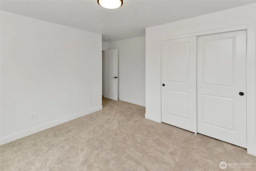 Property photo for 16933 32nd Avenue E, Tacoma photo 28