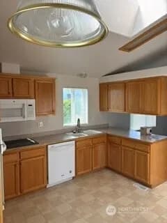 Property photo for 8138 18th Lane Se, Lacey photo 6