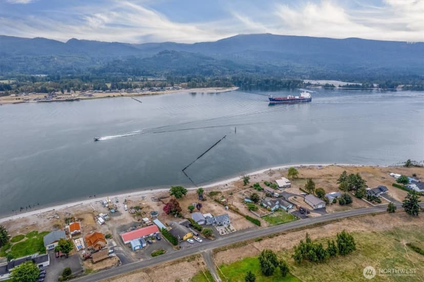 Property photo for 82 E Sunny Sands Road, Cathlamet photo 40
