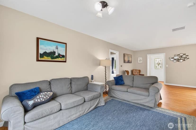 Property photo for 82 E Sunny Sands Road, Cathlamet photo 6