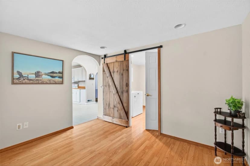 Property photo for 82 E Sunny Sands Road, Cathlamet photo 18