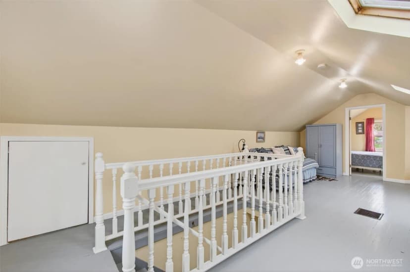 Property photo for 82 E Sunny Sands Road, Cathlamet photo 21