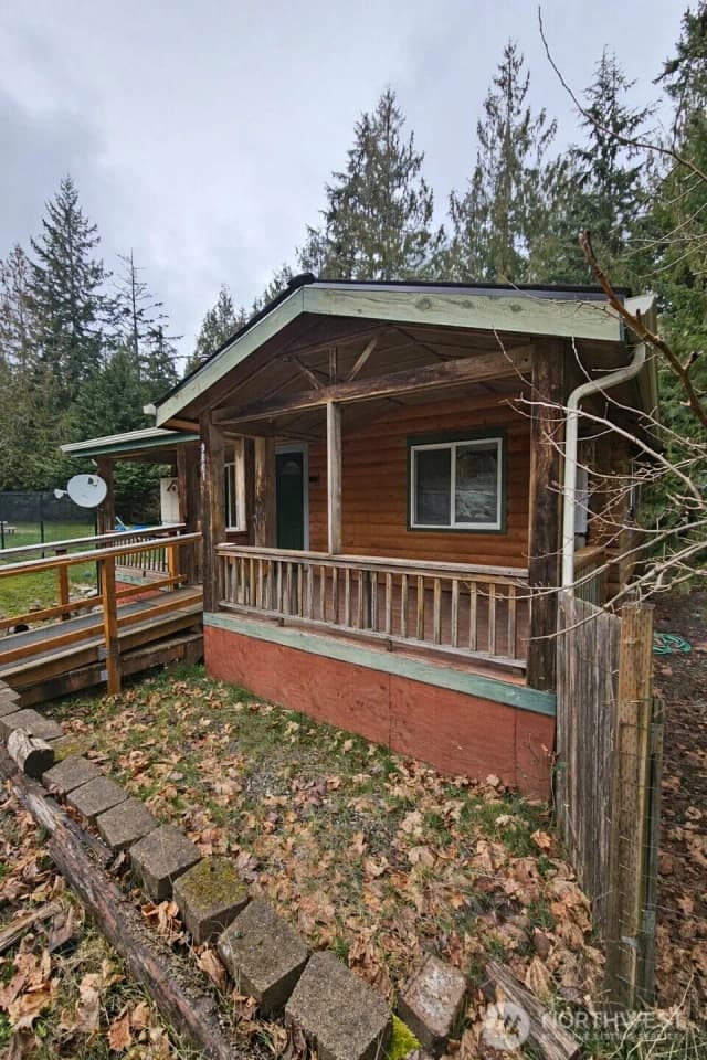 Property photo for 9001 Misery Point Road Nw, Seabeck photo 2