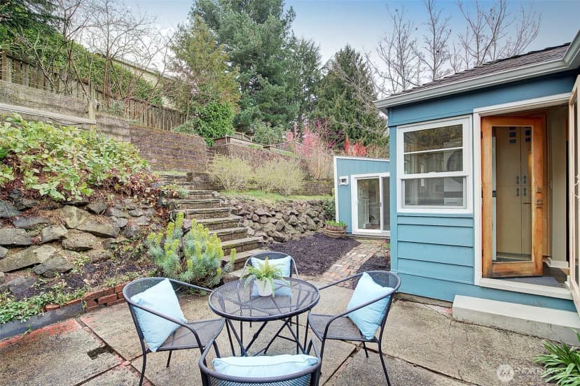 Property photo for 3625 36th Avenue W, Seattle photo 13