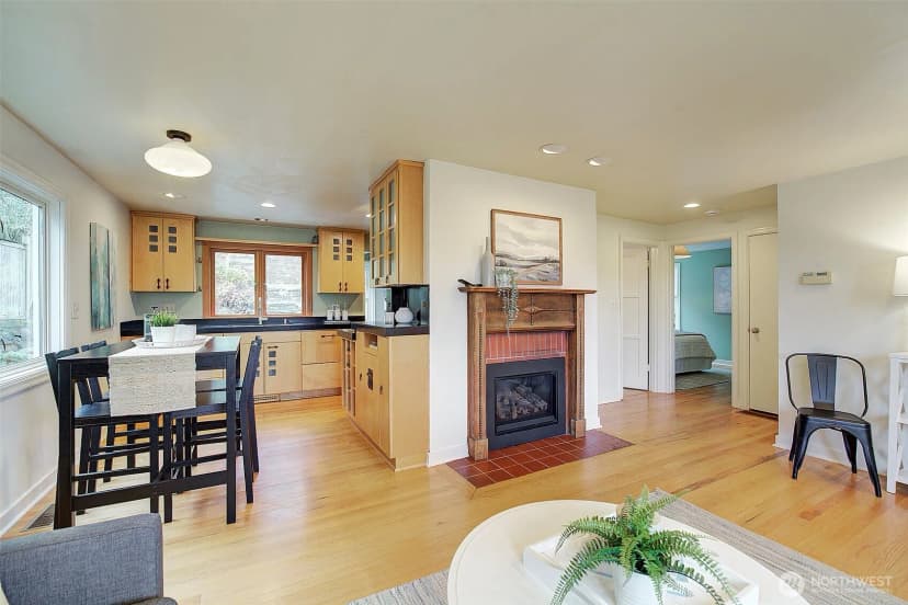 Property photo for 3625 36th Avenue W, Seattle photo 5