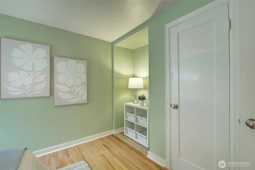 Property photo for 3625 36th Avenue W, Seattle photo 18