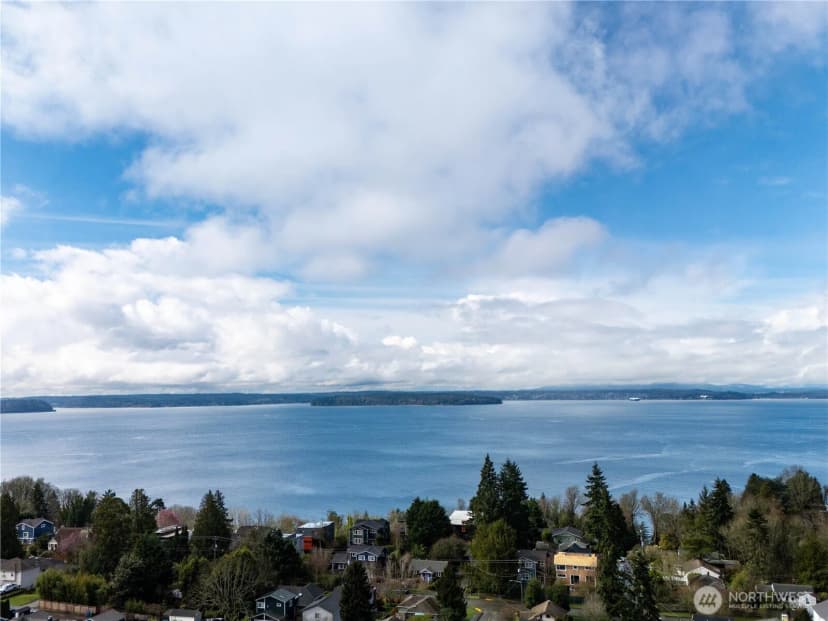 Property photo for 5320 47th Avenue Sw, Seattle photo 34