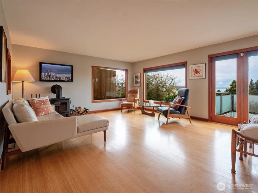 Property photo for 5320 47th Avenue Sw, Seattle photo 20