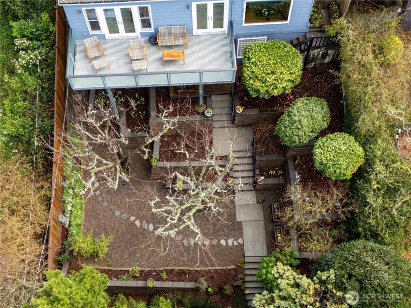 Property photo for 5320 47th Avenue Sw, Seattle photo 6