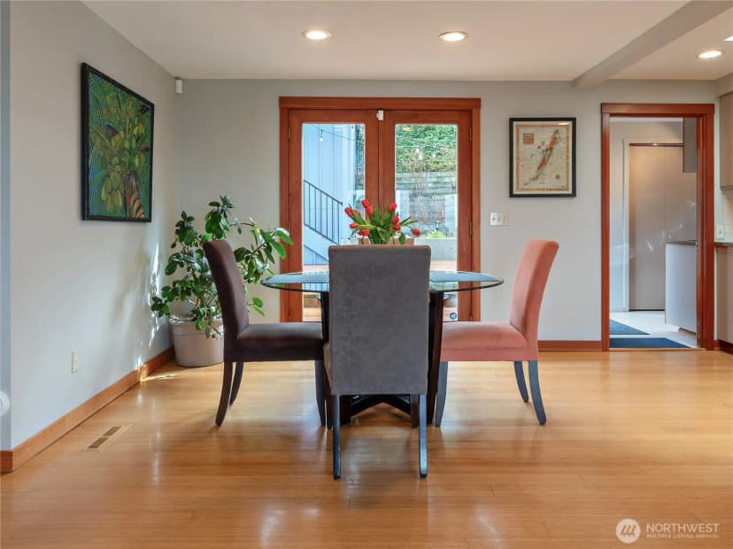 Property photo for 5320 47th Avenue Sw, Seattle photo 26