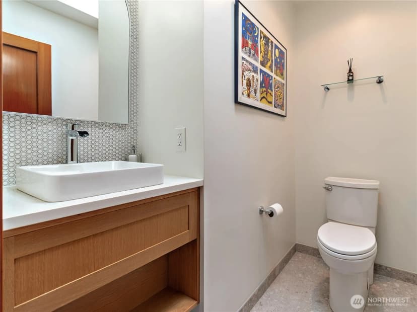 Property photo for 5320 47th Avenue Sw, Seattle photo 28