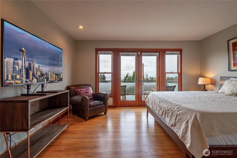 Property photo for 5320 47th Avenue Sw, Seattle photo 32