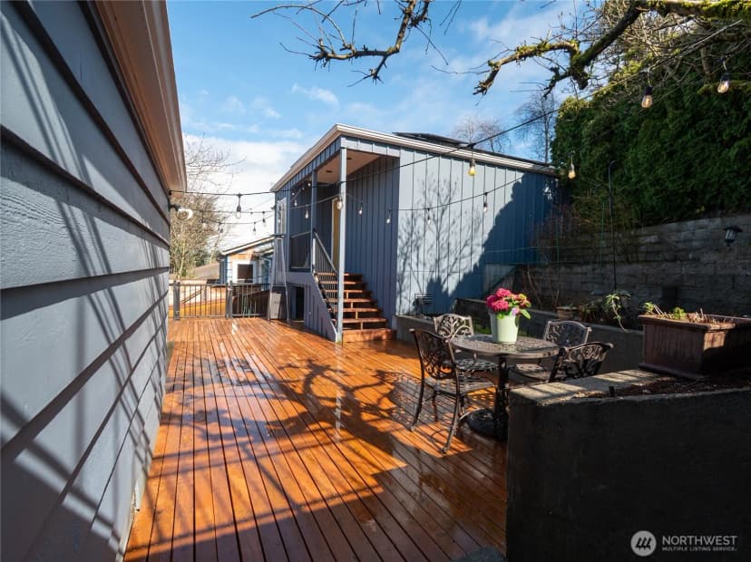 Property photo for 5320 47th Avenue Sw, Seattle photo 37