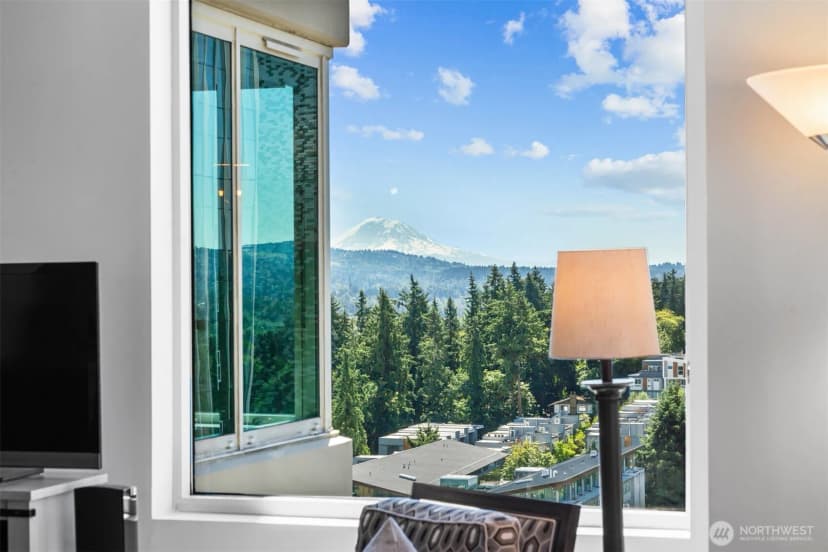 Property photo for 177 107th Avenue Ne #1906, Bellevue photo 24