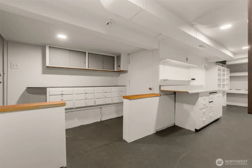 Property photo for 4123 Sw Rose Street, Seattle photo 24