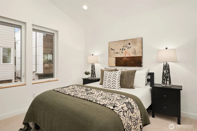 Property photo for 1459 22nd Avenue, Seattle photo 17