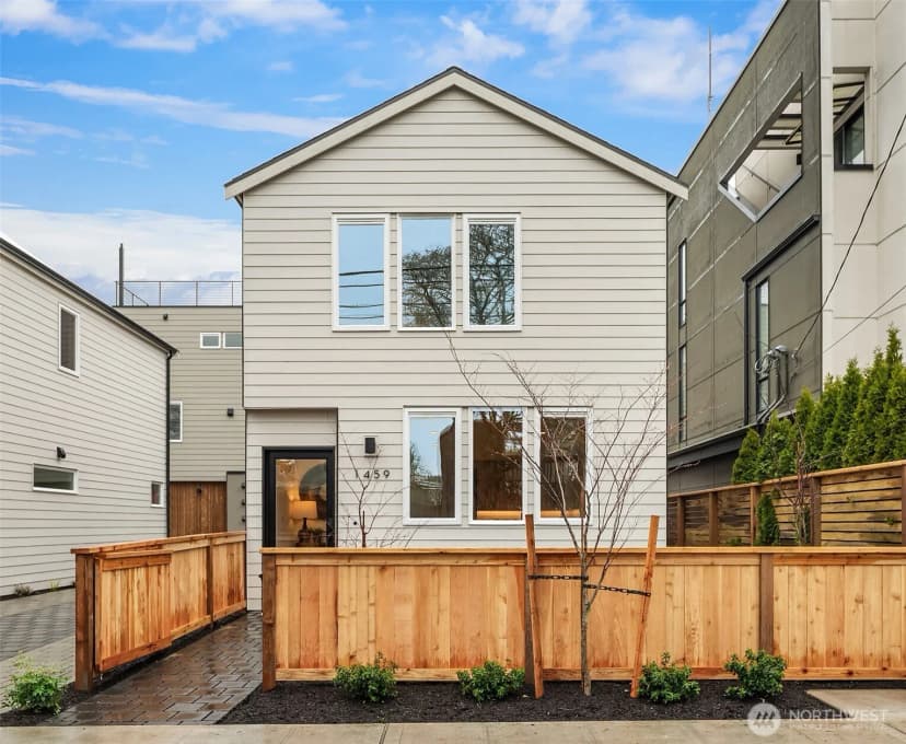 Property photo for 1459 22nd Avenue, Seattle photo 22