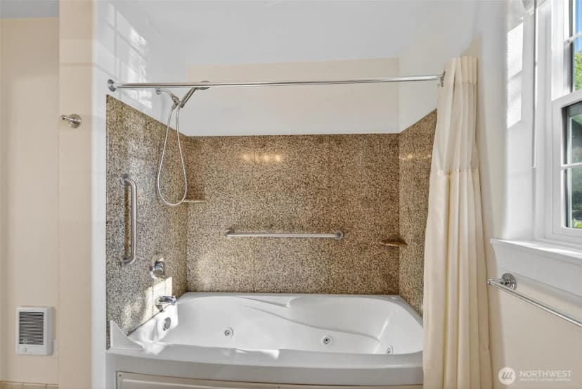 Property photo for 1600 W Ocean Avenue #1211, Westport photo 15