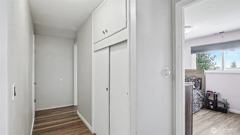 Property photo for 20005 14th Avenue S, Sea Tac photo 15