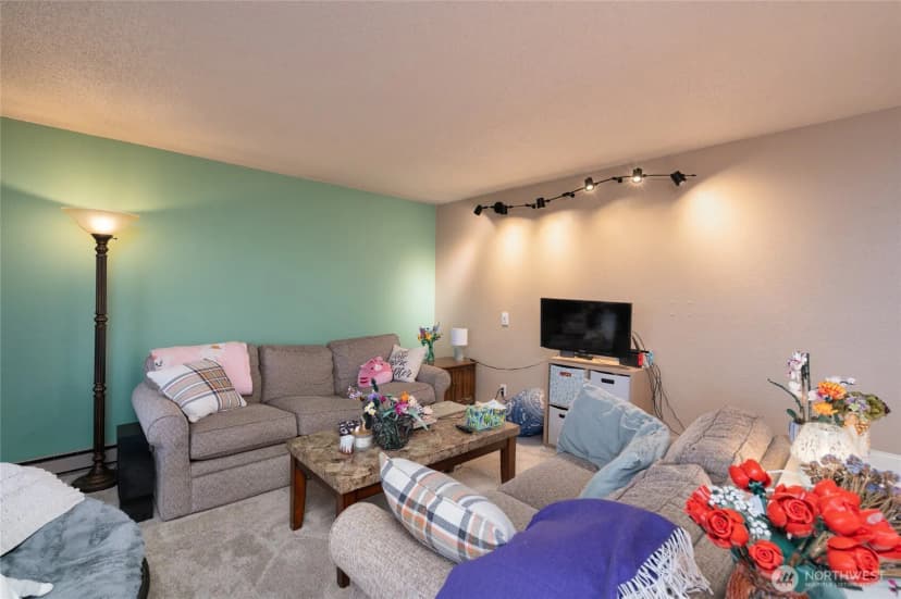 Property photo for 924 N Garden Street #201, Bellingham photo 6