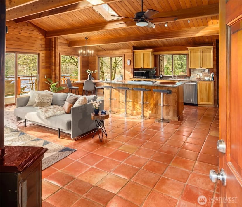 Property photo for 8121 Sw 222nd Place, Vashon photo 11