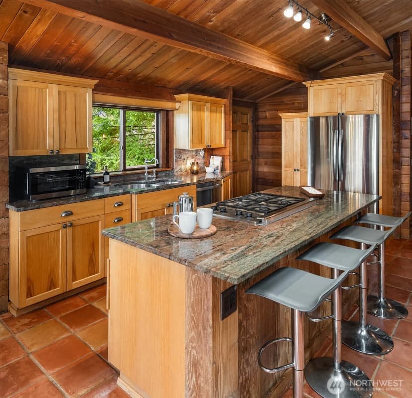 Property photo for 8121 Sw 222nd Place, Vashon photo 8