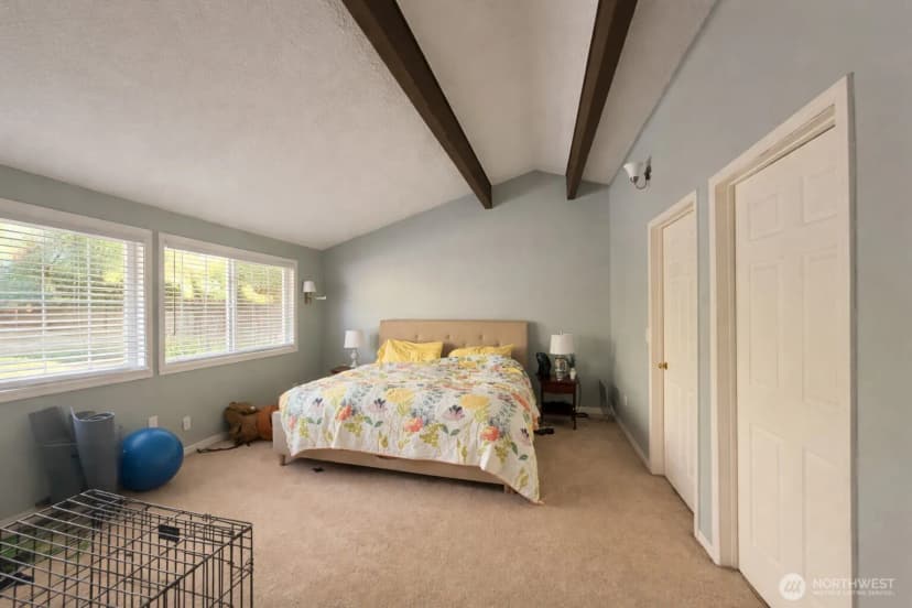 Property photo for 7417 Ne 170th Street, Kenmore photo 14