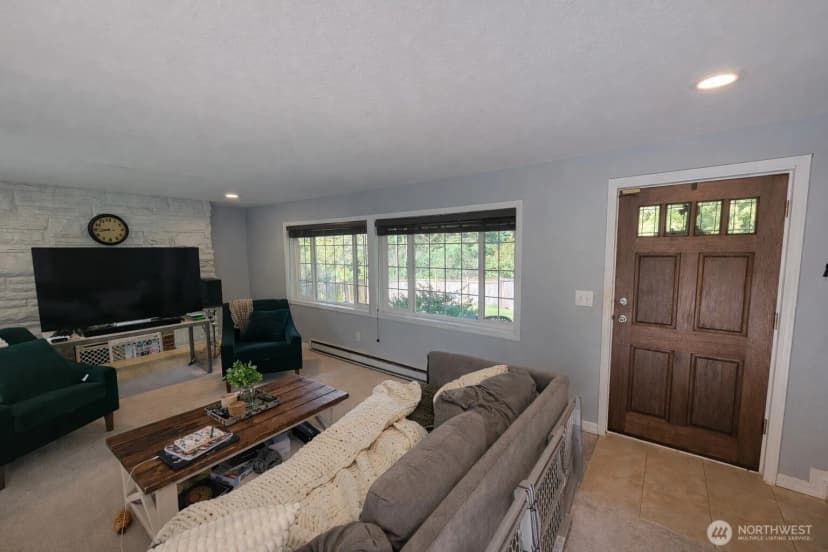 Property photo for 7417 Ne 170th Street, Kenmore photo 6