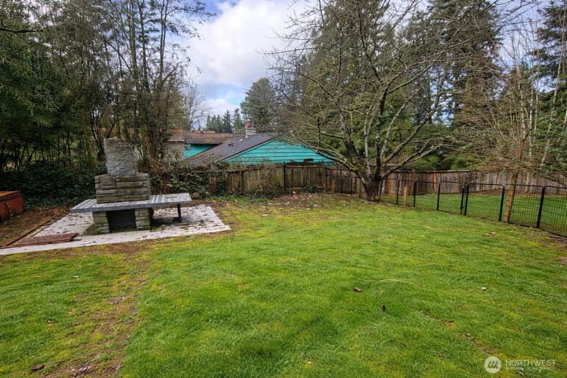 Property photo for 7417 Ne 170th Street, Kenmore photo 27