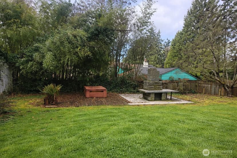 Property photo for 7417 Ne 170th Street, Kenmore photo 25