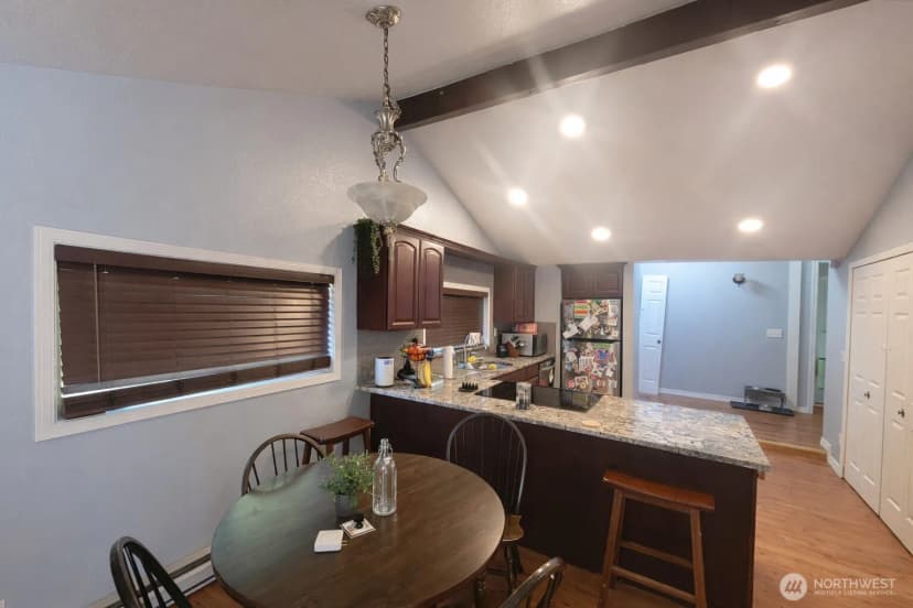 Property photo for 7417 Ne 170th Street, Kenmore photo 7