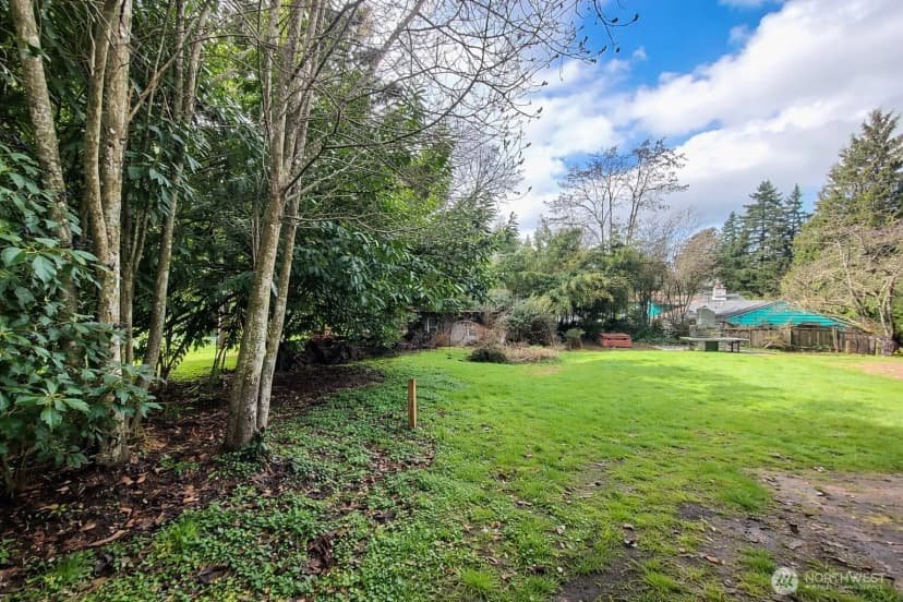 Property photo for 7417 Ne 170th Street, Kenmore photo 24