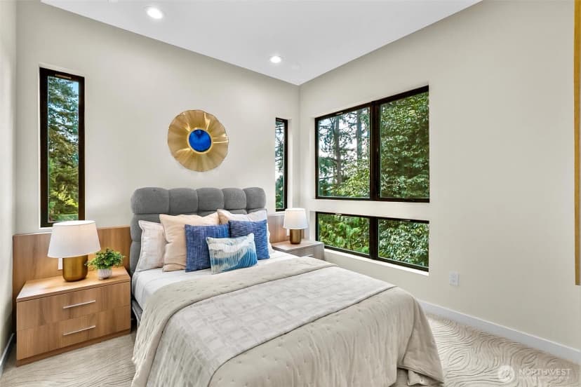 Property photo for 10823 Se 12th Street, Bellevue photo 23