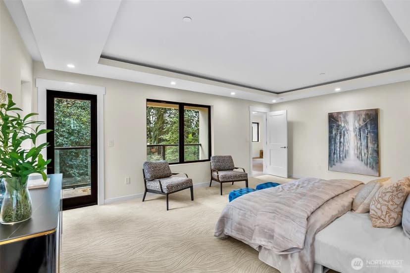 Property photo for 10823 Se 12th Street, Bellevue photo 28