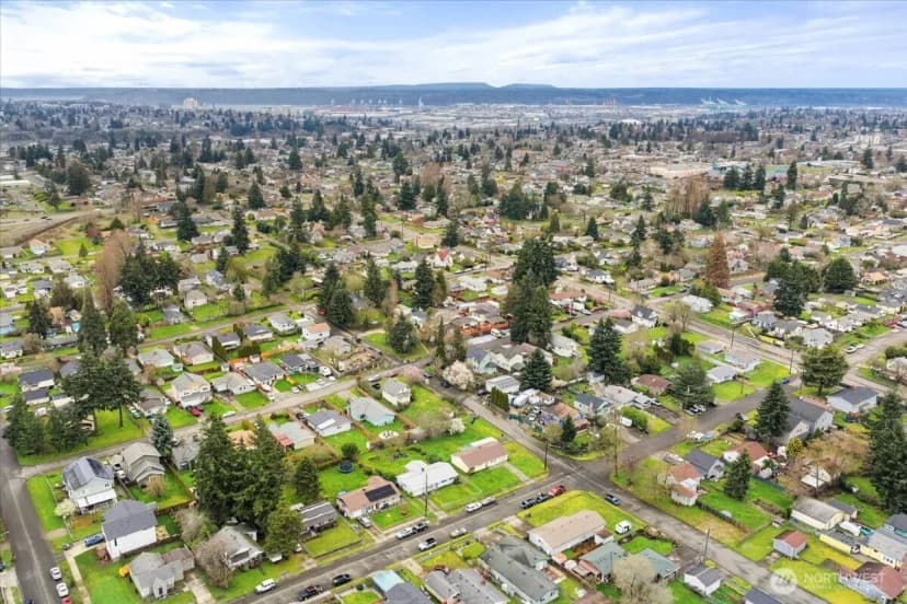 Property photo for 1751 S 43rd Street, Tacoma photo 33