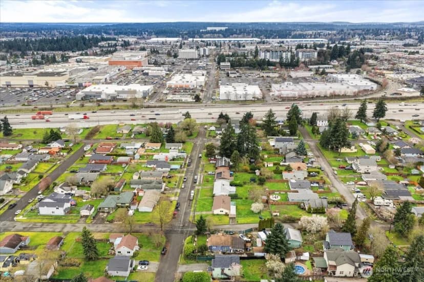 Property photo for 1751 S 43rd Street, Tacoma photo 31