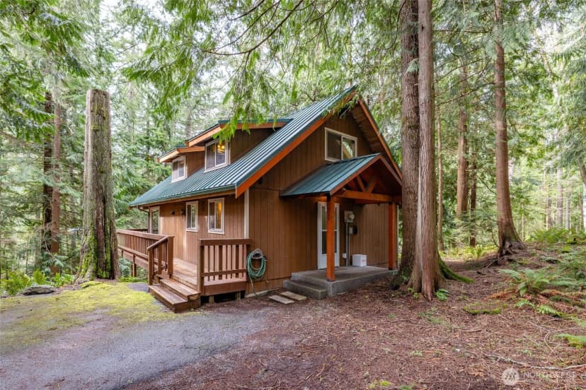 Property photo for 329 Sudden Valley Drive, Bellingham photo 4