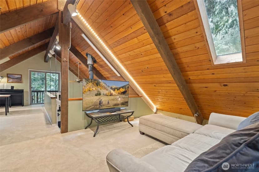 Property photo for 329 Sudden Valley Drive, Bellingham photo 20