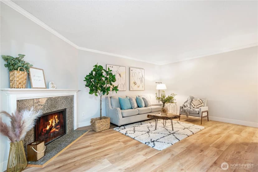 Property photo for 10401 Ne 32nd Place #a101, Bellevue photo 4