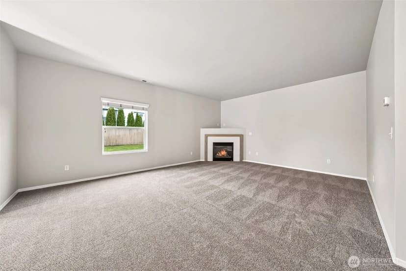 Property photo for 11024 181st Avenue Ct E, Bonney Lake photo 3