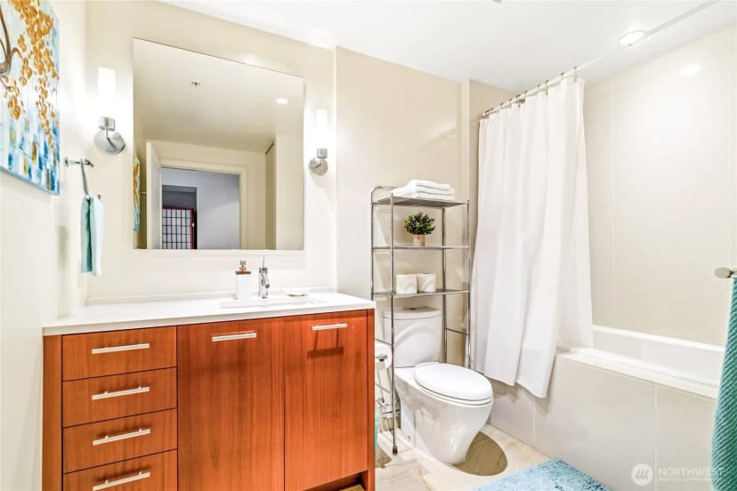 Property photo for 10700 Ne 4th Street #1308, Bellevue photo 13
